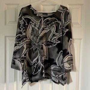 Initiatives shirt Size XL🥰🥰